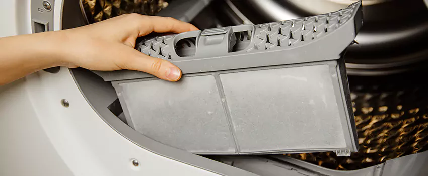 Signs Of A Clogged Dryer Lint Trap in St. George, Utah